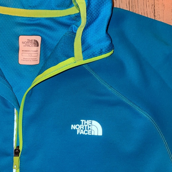 North Face 1/2 Zip - Picture 4 of 5